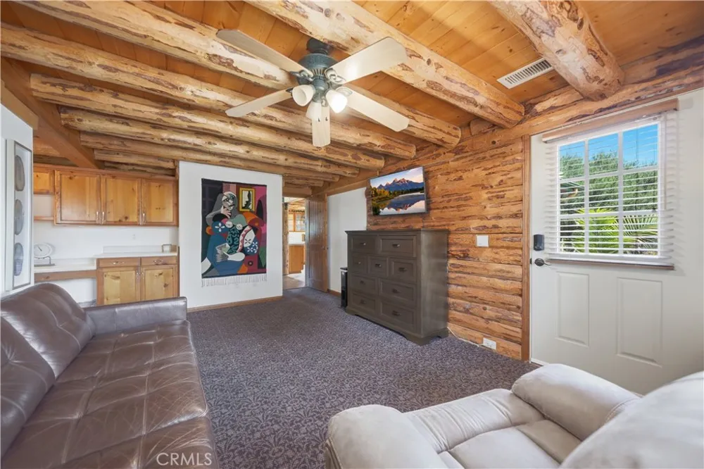525 Calle Encanto El Cajon, CA 92019