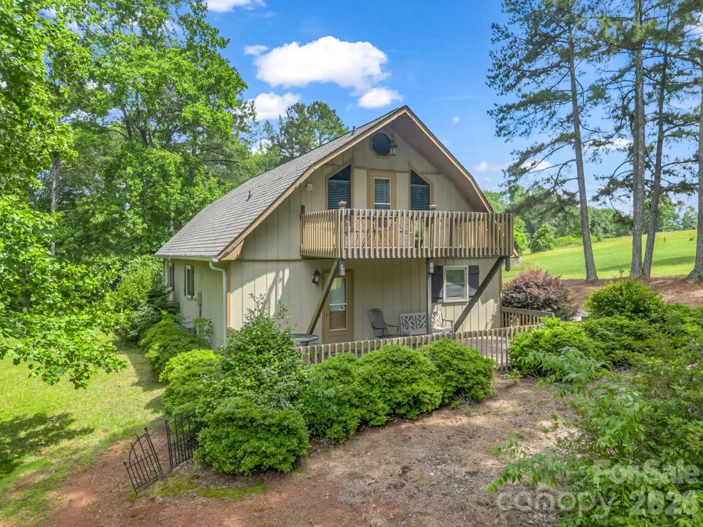 90 Mcentire Road Tryon, NC 28782