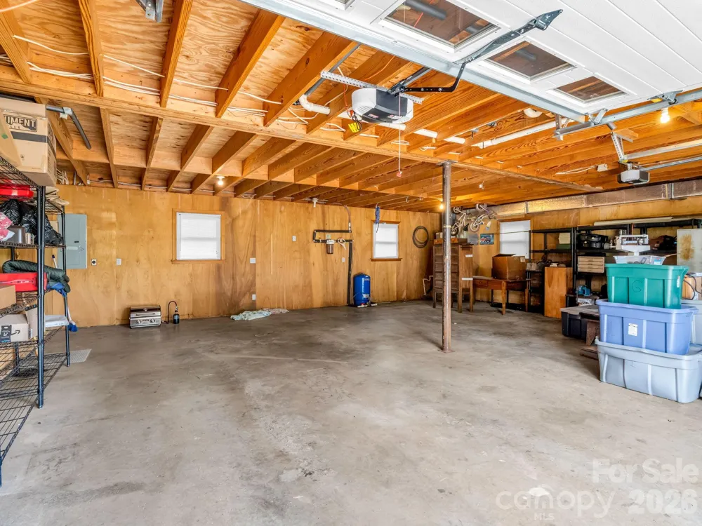 90 Mcentire Road Tryon, NC 28782