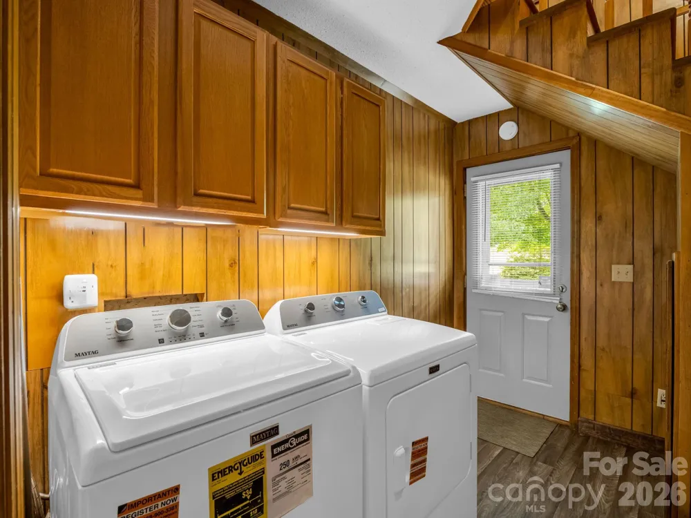 90 Mcentire Road Tryon, NC 28782