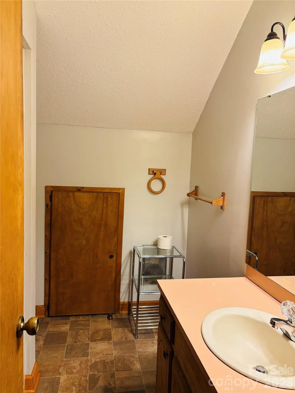 90 Mcentire Road Tryon, NC 28782