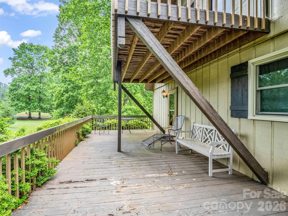 90 Mcentire Road Tryon, NC 28782