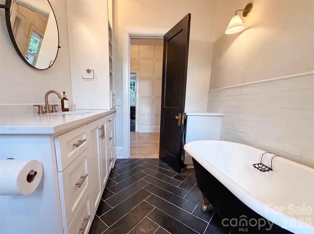 925 E Main Street Albemarle, NC 28001