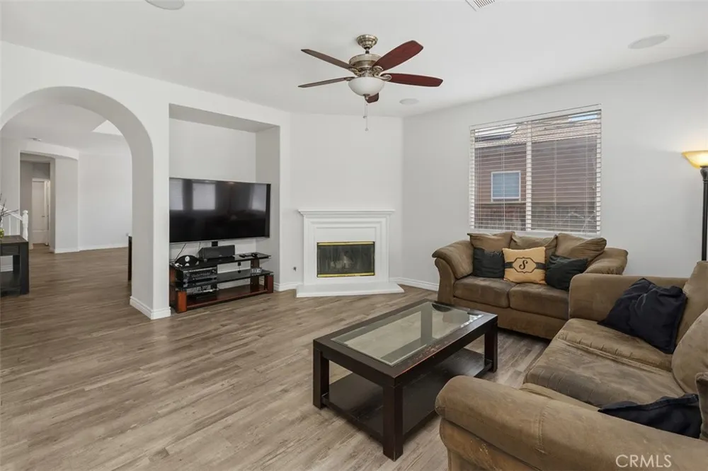 34596 Sourwood Winchester, CA 92596