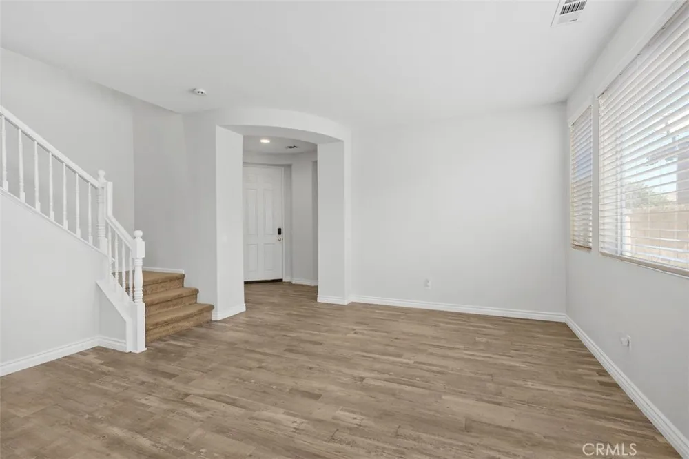 34596 Sourwood Winchester, CA 92596