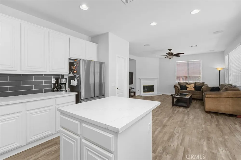 34596 Sourwood Winchester, CA 92596