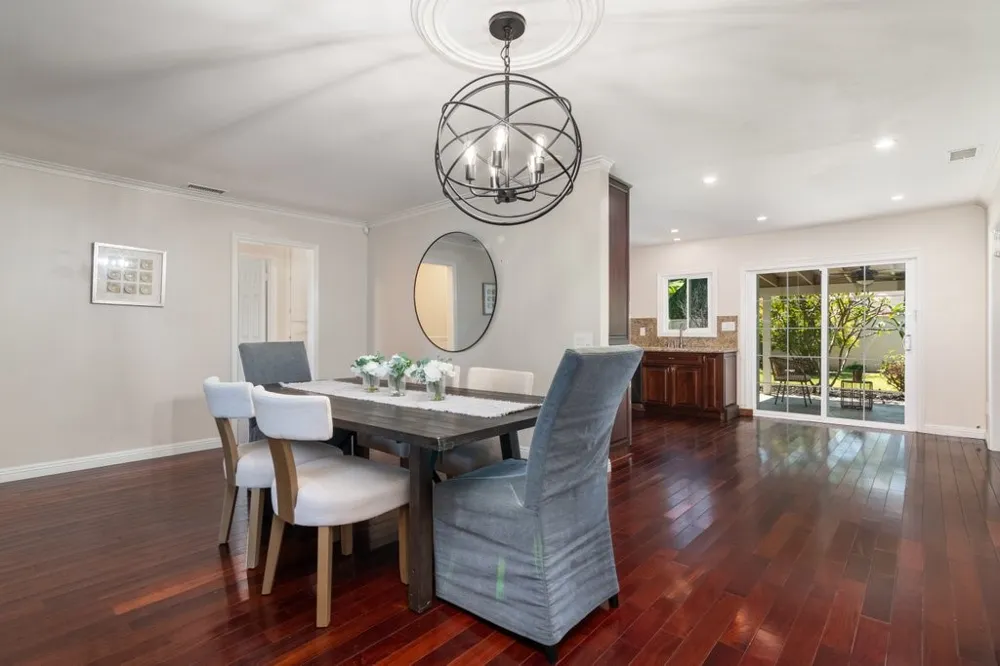 6072 Chinook Ave. Westminster, CA 92683