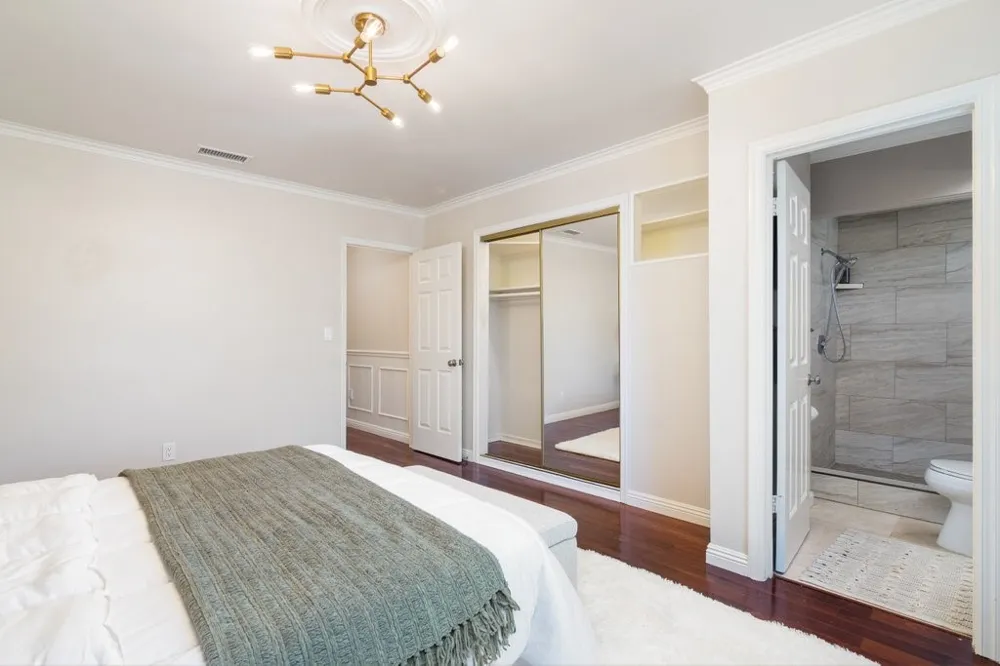 6072 Chinook Ave. Westminster, CA 92683