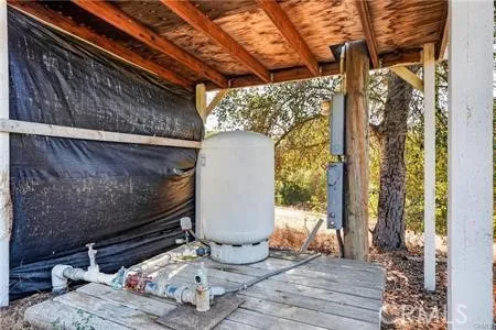 982 Live Oak Park Road Fallbrook, CA 92028