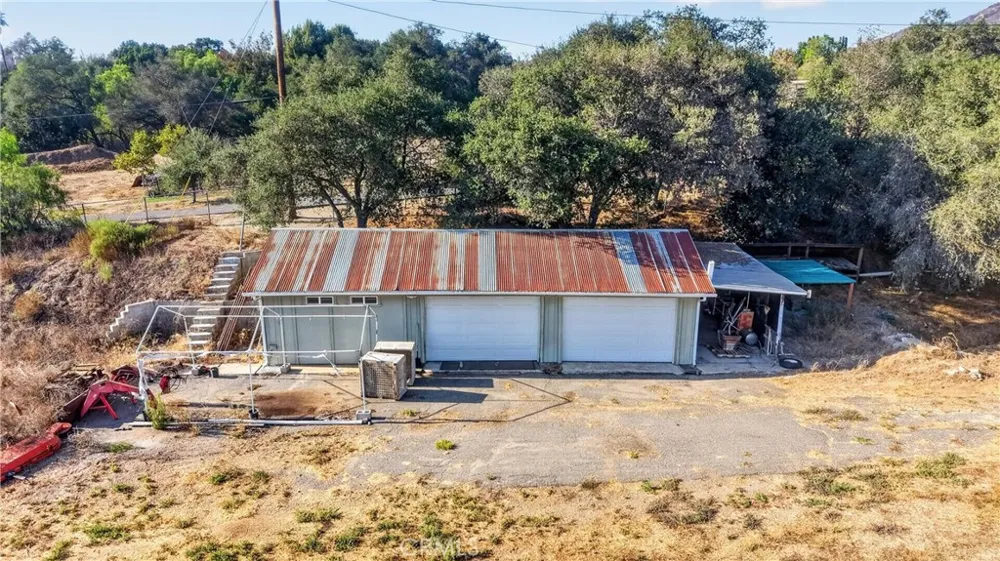 2864 Live Oak Park Fallbrook, CA 92028