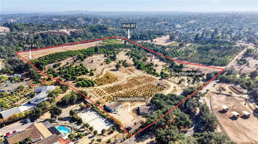 2864 Live Oak Park Fallbrook, CA 92028