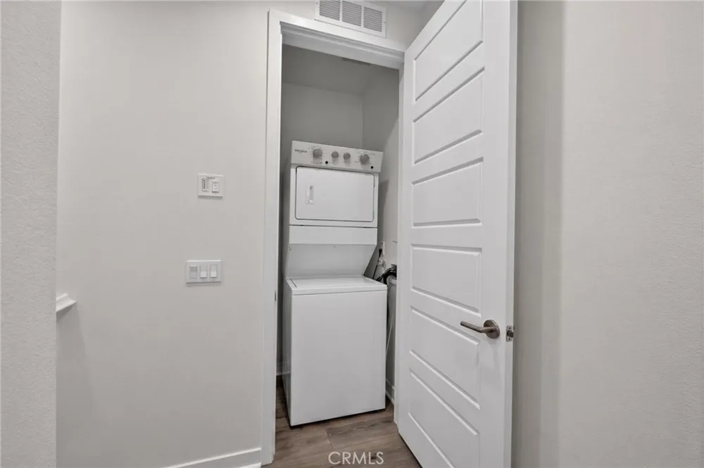 169 Hideaway loop Mission Viejo, CA 92692