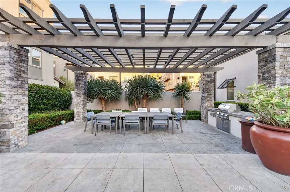 169 Hideaway loop Mission Viejo, CA 92692