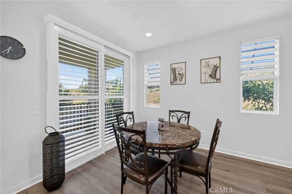 169 Hideaway loop Mission Viejo, CA 92692