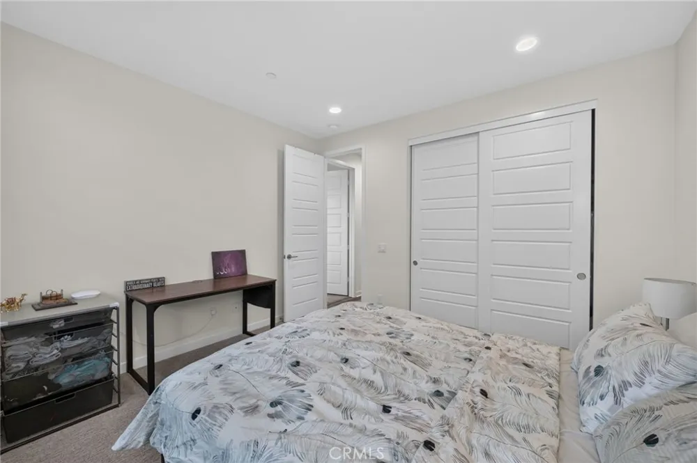 169 Hideaway loop Mission Viejo, CA 92692