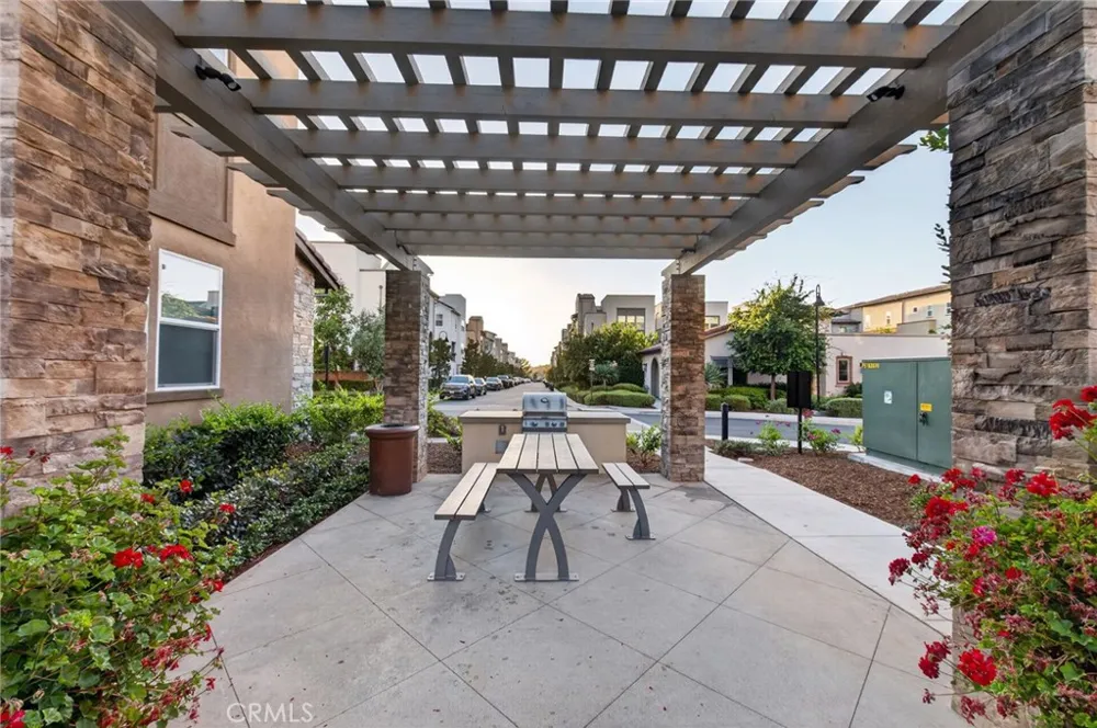 169 Hideaway loop Mission Viejo, CA 92692