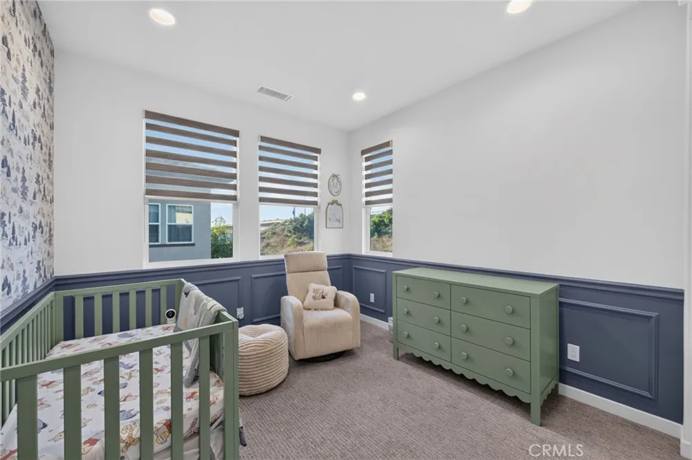 169 Hideaway loop Mission Viejo, CA 92692