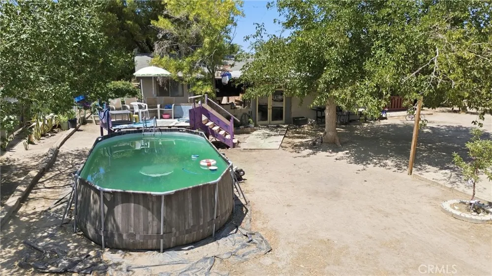 41434 E 156th E Lake Los Angeles, CA 93535
