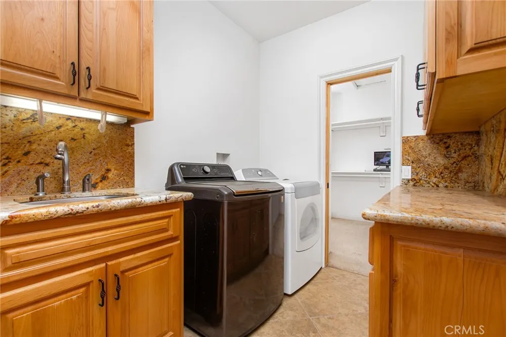 41810 Lakefront Drive Aguanga, CA 92536
