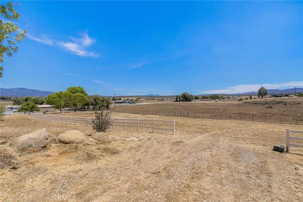 41810 Lakefront Drive Aguanga, CA 92536