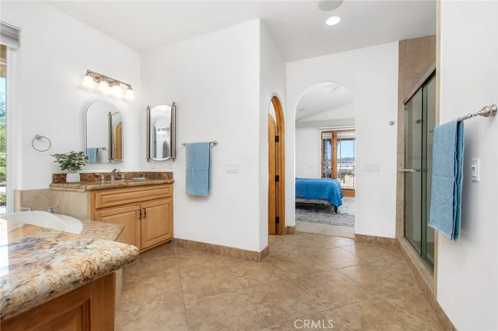 41810 Lakefront Drive Aguanga, CA 92536