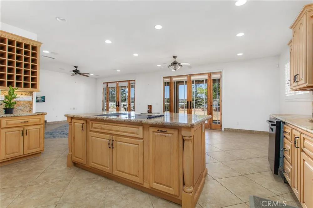 41810 Lakefront Drive Aguanga, CA 92536
