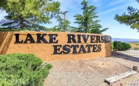 41810 Lakefront Drive Aguanga, CA 92536