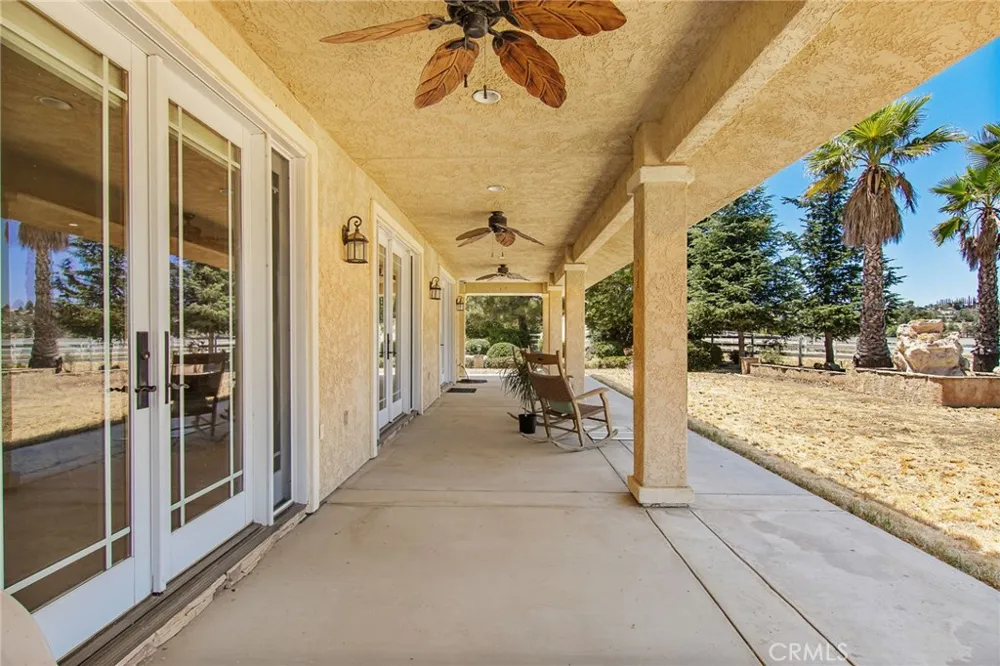 41810 Lakefront Drive Aguanga, CA 92536