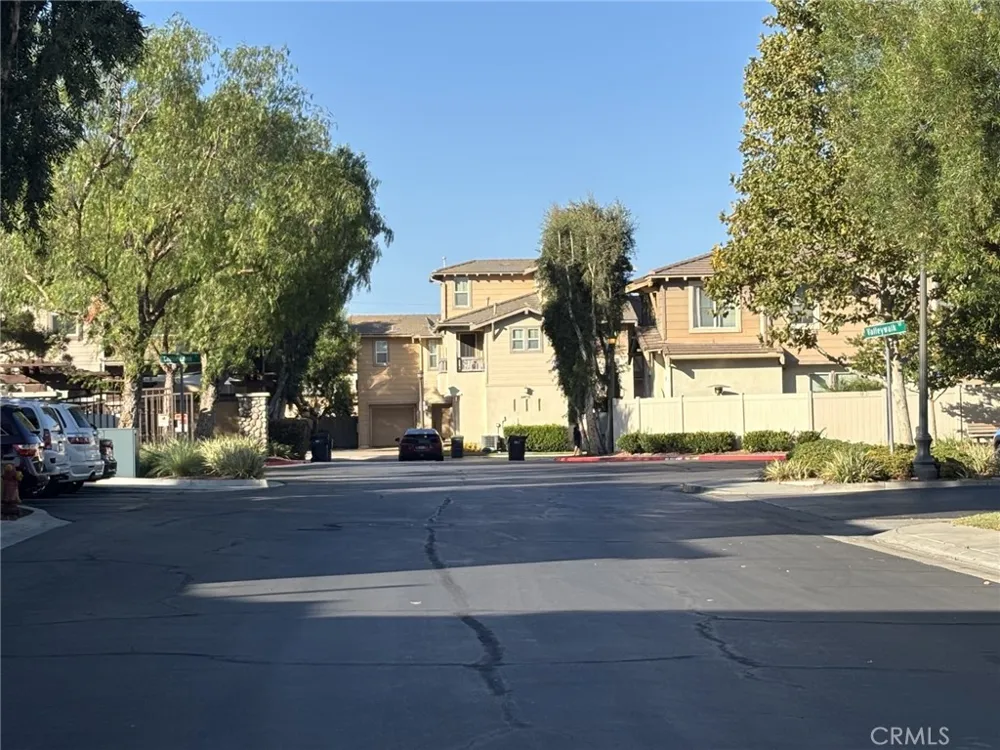 41737 Ridgewalk St. #1 Murrieta, CA 92562