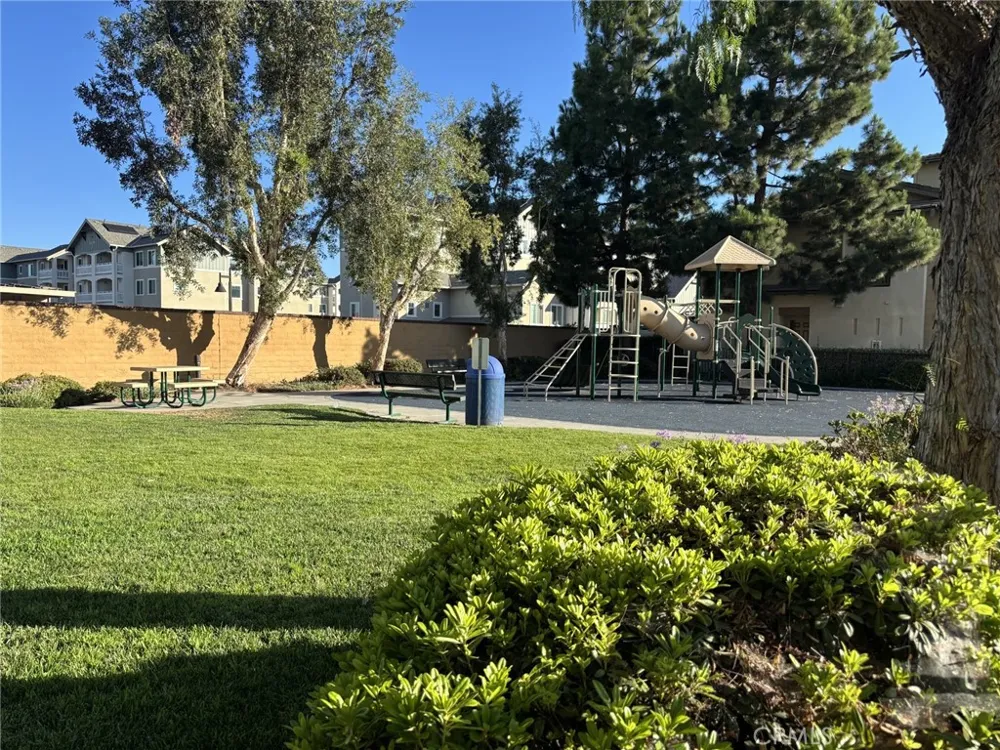 41737 Ridgewalk St. #1 Murrieta, CA 92562