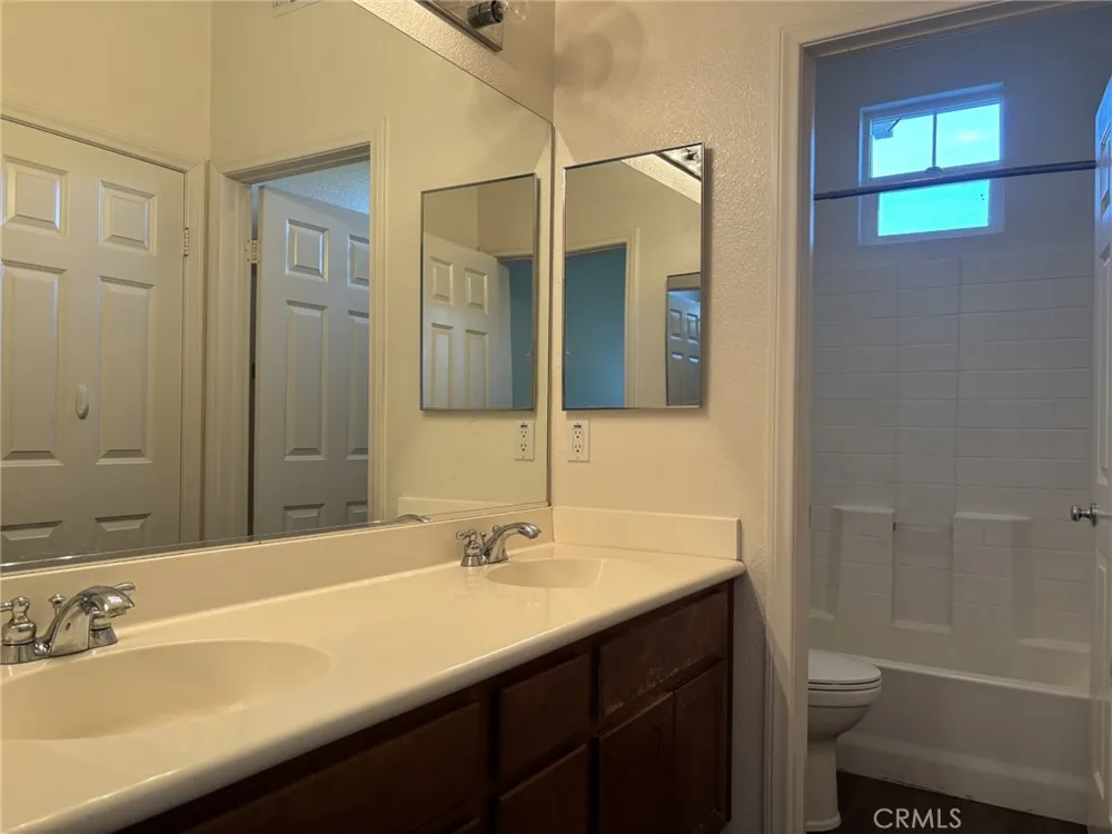 41737 Ridgewalk St. #1 Murrieta, CA 92562