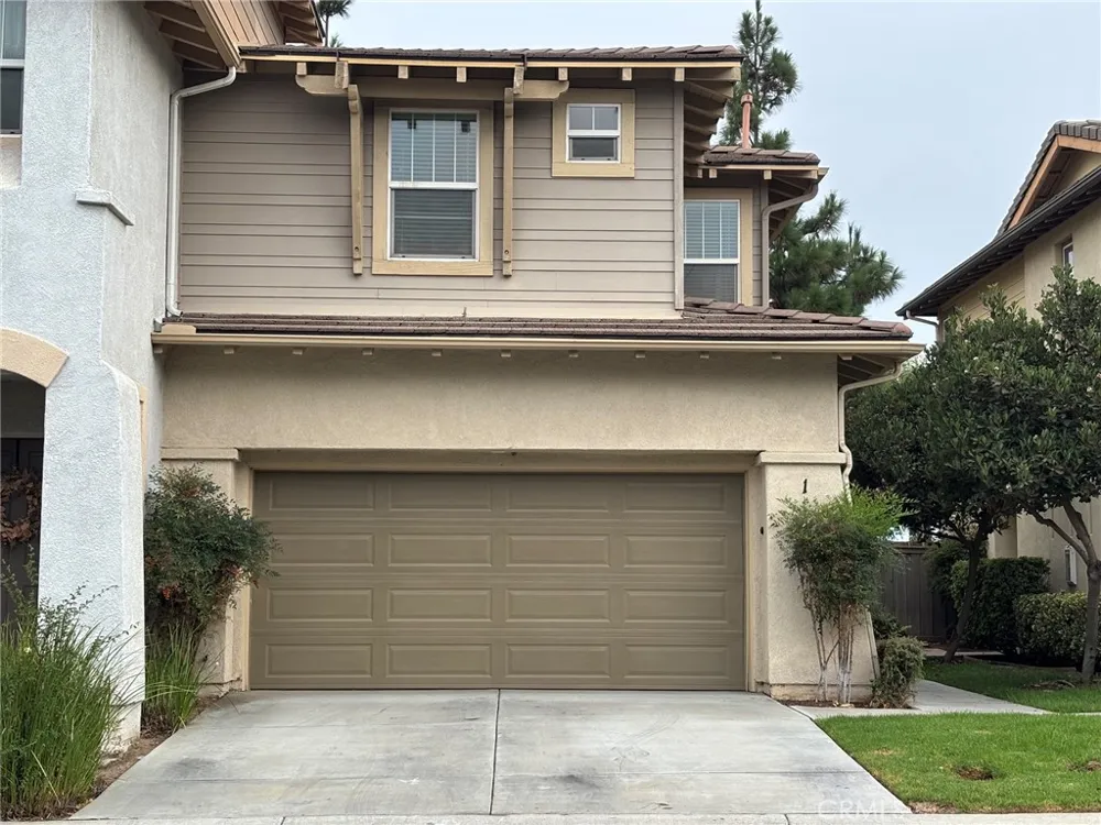 41737 Ridgewalk St. #1 Murrieta, CA 92562