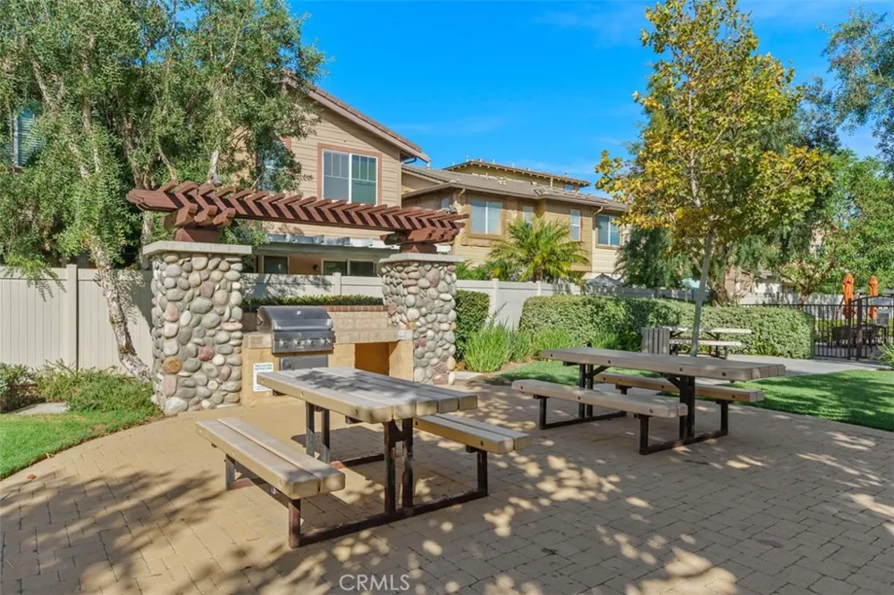 41737 Ridgewalk St. #1 Murrieta, CA 92562
