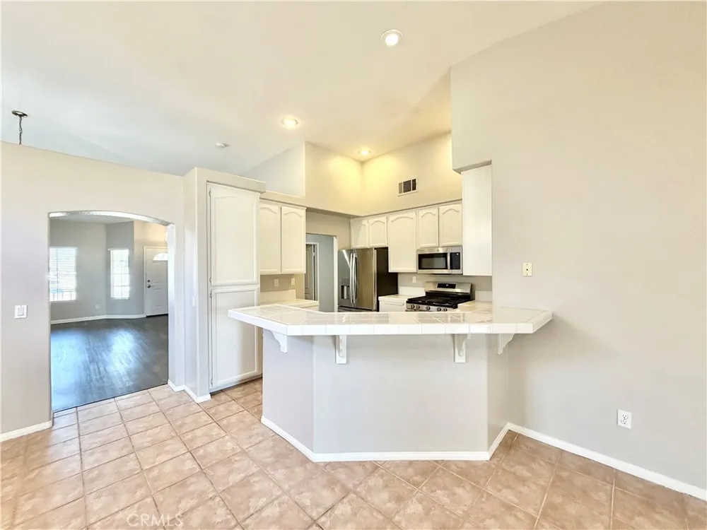 27071 School Park Drive Menifee, CA 92584
