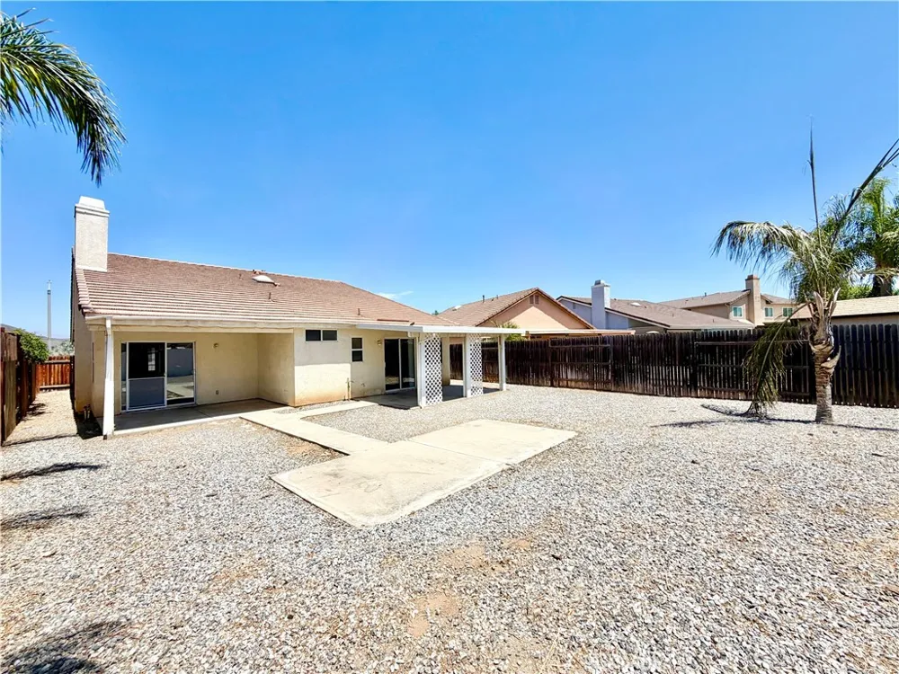 27071 School Park Drive Menifee, CA 92584