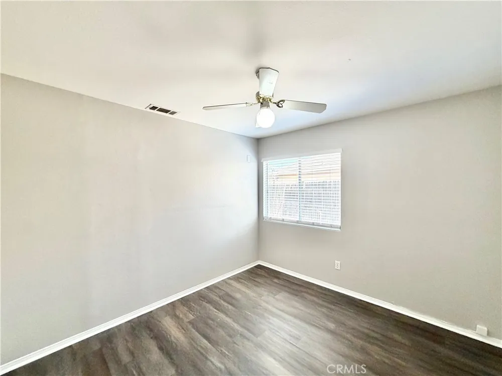 27071 School Park Drive Menifee, CA 92584
