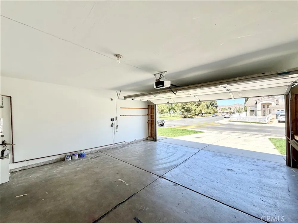 27071 School Park Drive Menifee, CA 92584