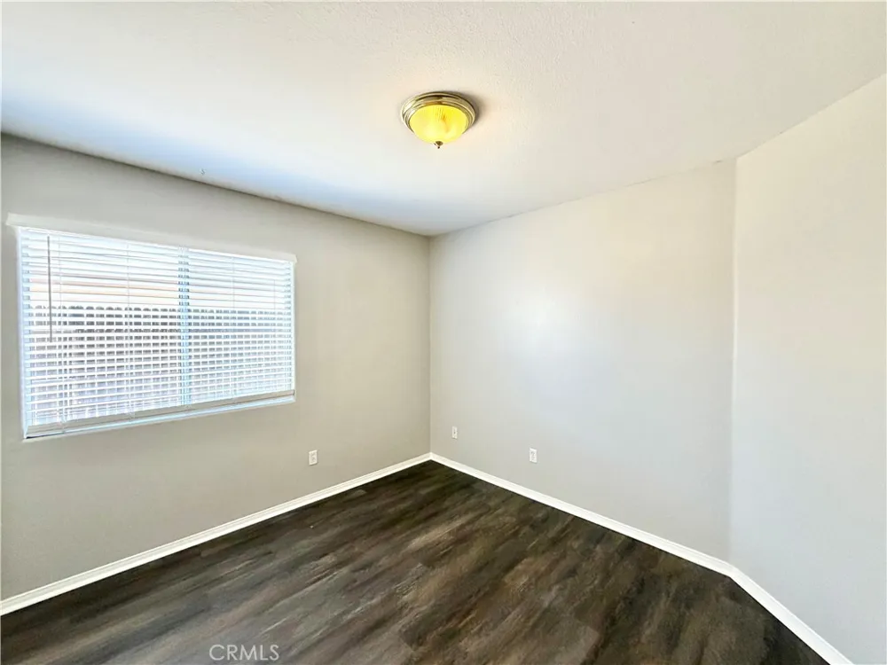 27071 School Park Drive Menifee, CA 92584