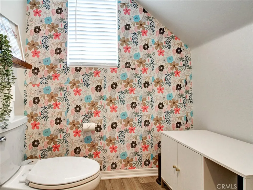 2497 Gunner Ridge Rialto, CA 92377
