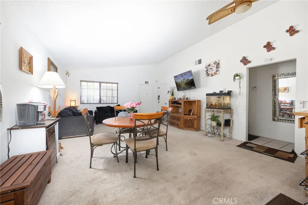 28300 Calle Gaviota Sun City, CA 92586