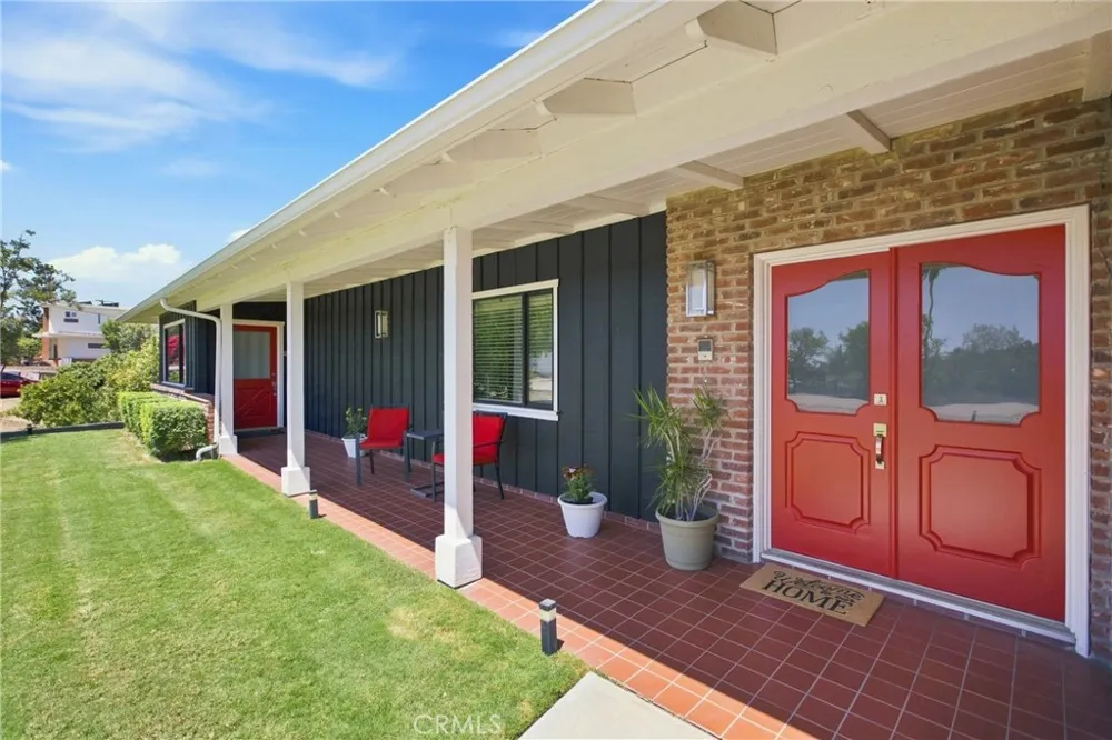 1019 Riverview Drive Fallbrook, CA 92028