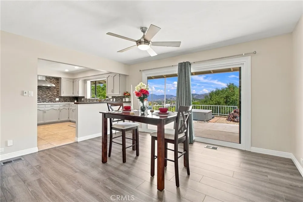 1019 Riverview Drive Fallbrook, CA 92028