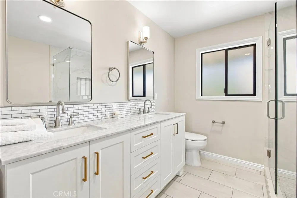 1019 Riverview Drive Fallbrook, CA 92028