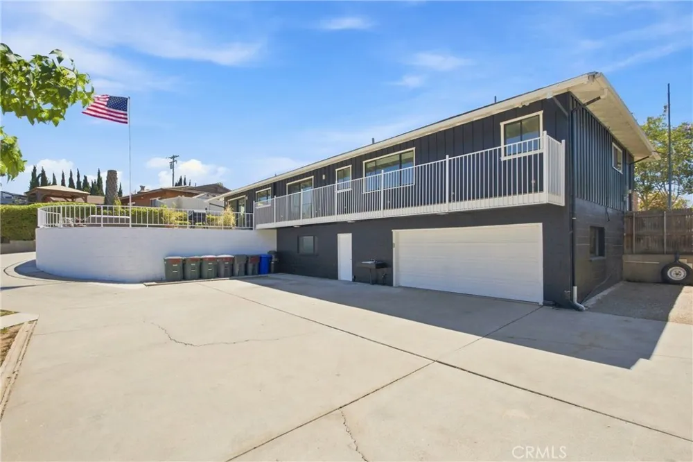 1019 Riverview Drive Fallbrook, CA 92028