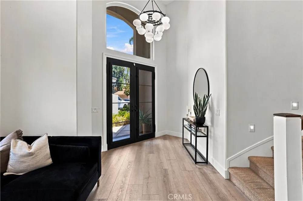 30141 Cove View Street Canyon Lake, CA 92587