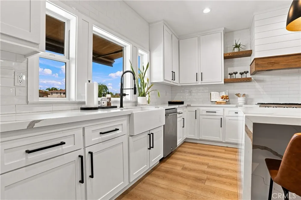 30141 Cove View Street Canyon Lake, CA 92587