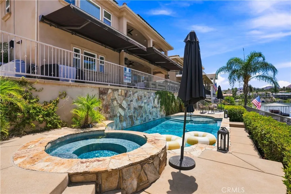 30141 Cove View Street Canyon Lake, CA 92587