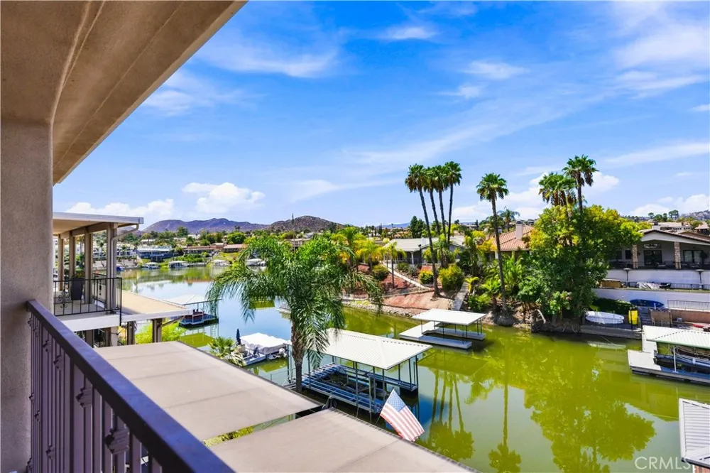 30141 Cove View Street Canyon Lake, CA 92587