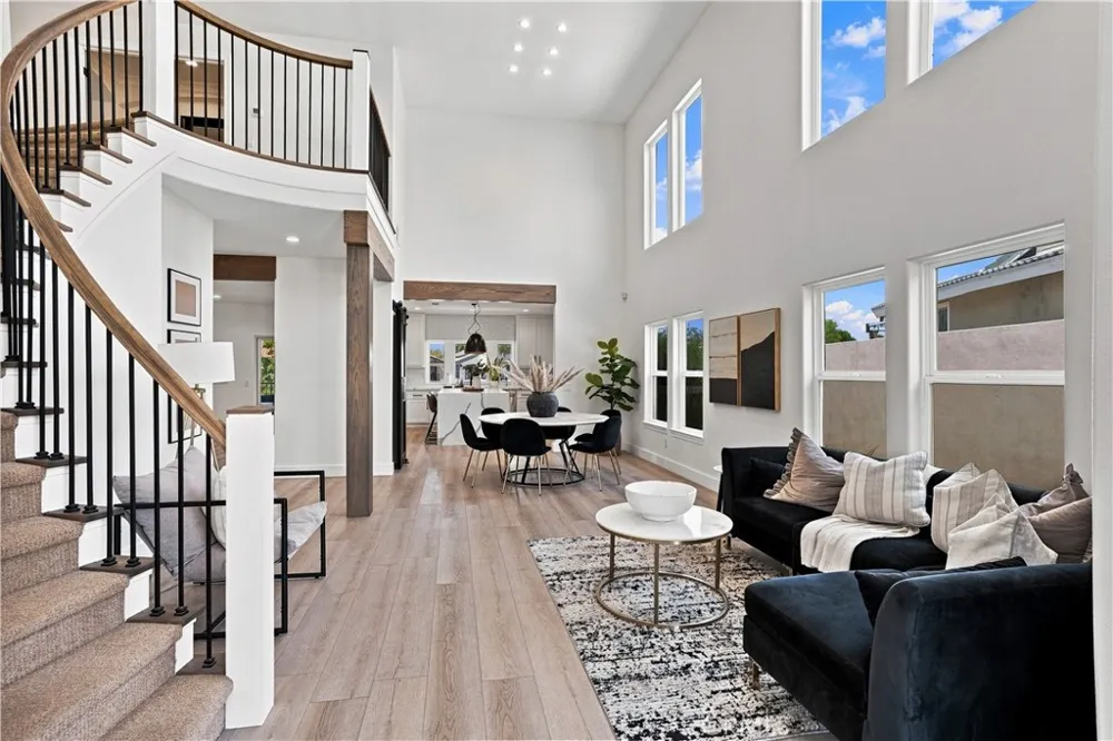 30141 Cove View Street Canyon Lake, CA 92587