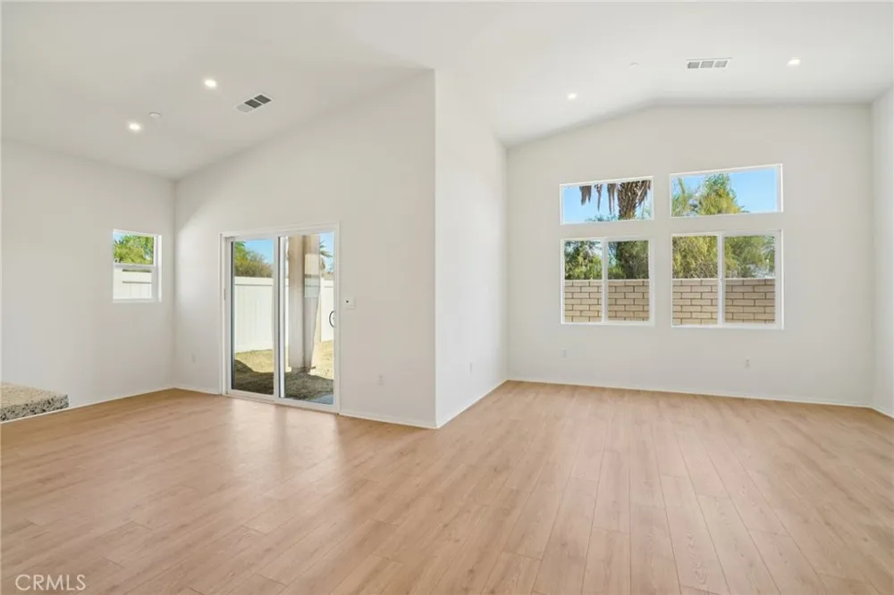 49590 Seagull Place Indio, CA 92201